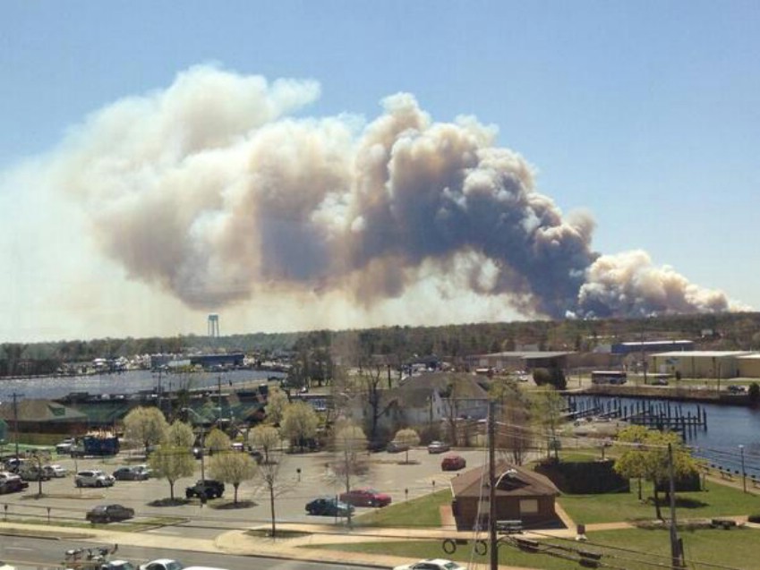 Beachwood_New_Jersey_Brush_Fire_4_24_14