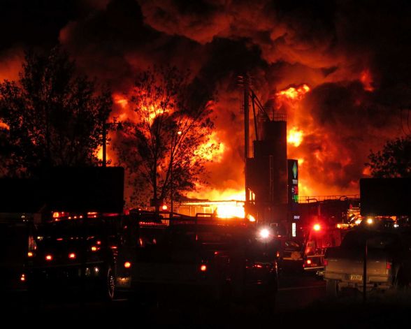 7_22_14_Williston_ND_Oil_Supply_Company_Fire