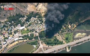 Mosier_Oregon_Train_Derailment_6-3-16