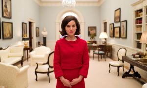 natalie_portman_plays_jaqueline_kennedy_in_pablo_larrains_film_jackie